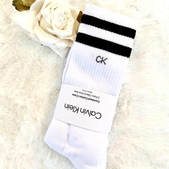 New w/tags MENS CALVIN KLEIN 3PK COMBED COTTON CREW SOCKS (cotton nylon spandex) - Picture 2 of 6